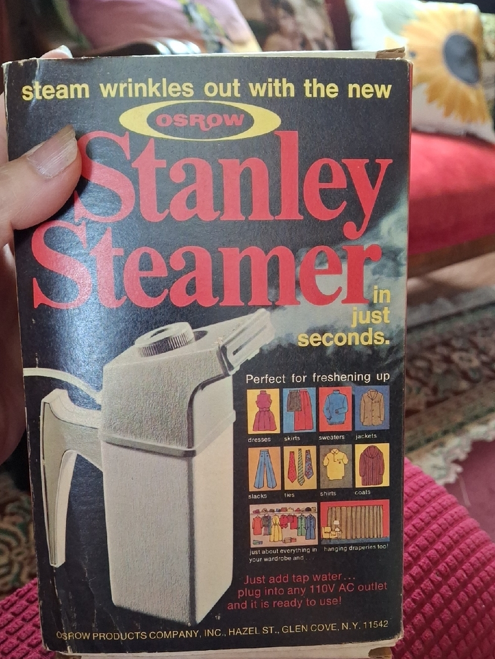 Stanley Steamer Handheld Fabric Steamer - Cream